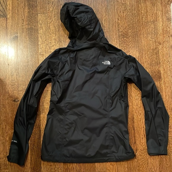 The North Face Women’s Rain Jacket Size Small - Picture 3 of 3